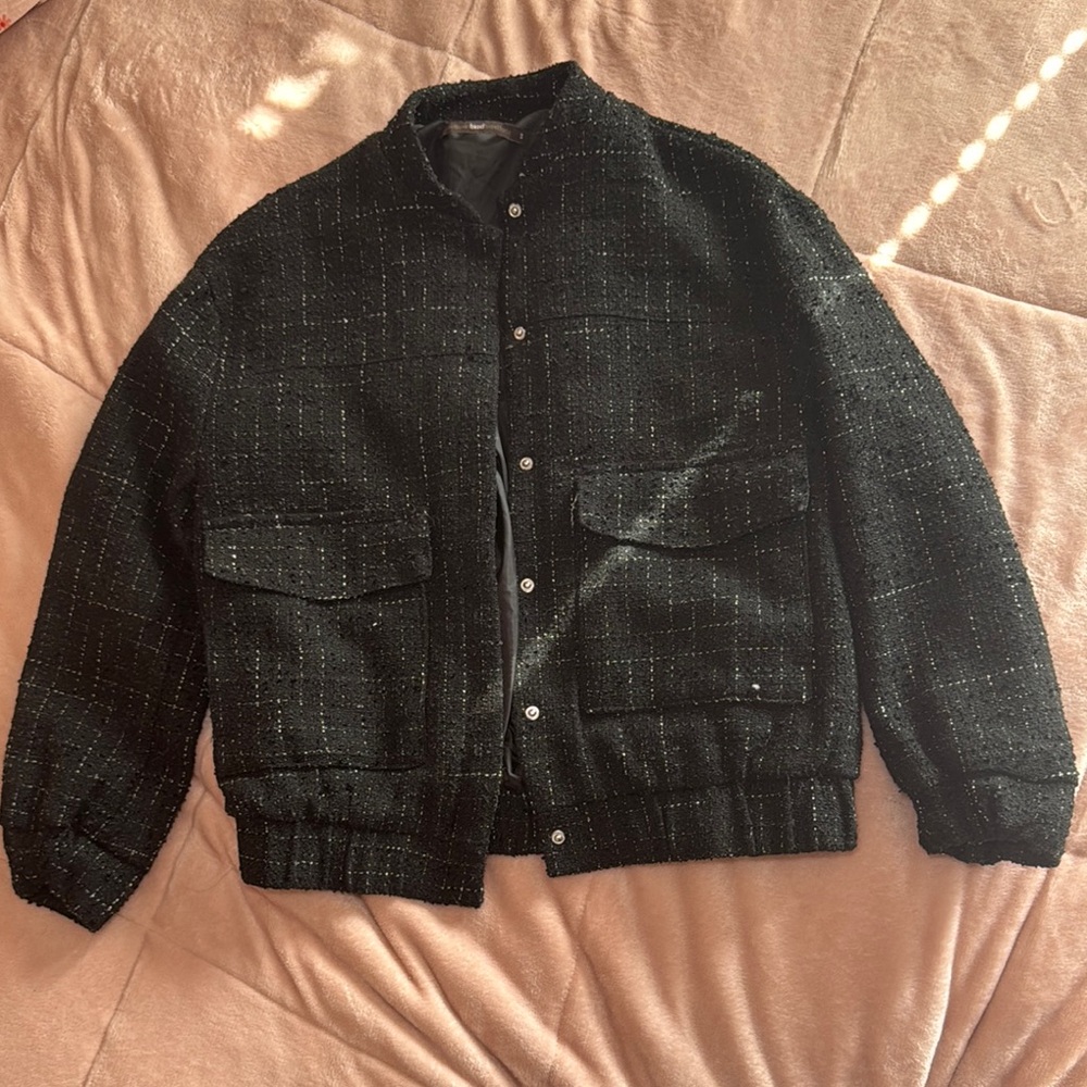 Black Bomber Jacket with Elasticated Cuffs and Zipper